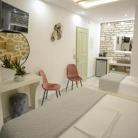 מלון דירות Katerina Roza - Heartfelt Hospitality In The 4*