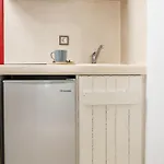 Katerina Roza - Heartfelt Hospitality In The 4*