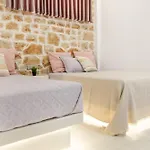 아파트호텔 Katerina Roza - Heartfelt Hospitality In The