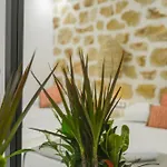 아파트호텔 Katerina Roza - Heartfelt Hospitality In The 4*