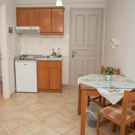 Apartmanhotel Katerina Roza - Heartfelt Hospitality In The 4*