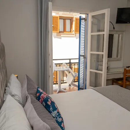 Apartmanhotel Katerina Roza - Heartfelt Hospitality In The