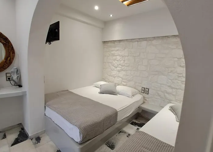 Katerina Roza - Heartfelt Hospitality In The