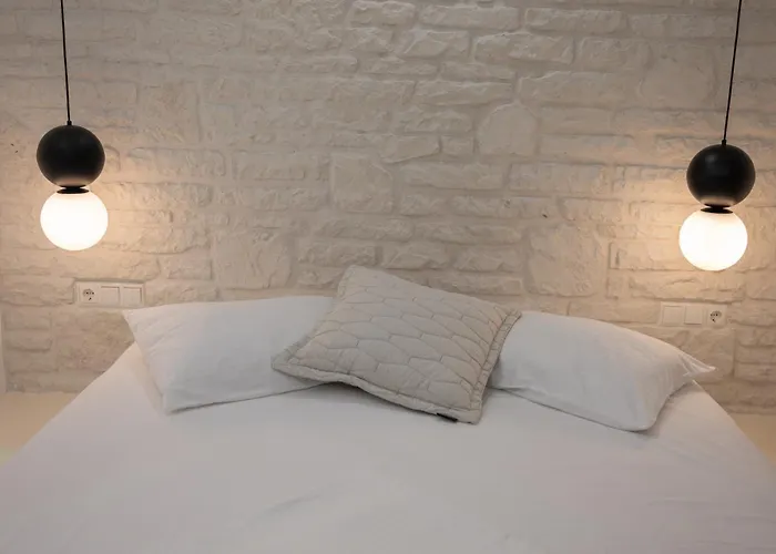 Aparthotel Katerina Roza - Heartfelt Hospitality In The Naxos City