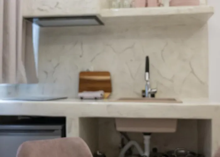 Katerina Roza - Heartfelt Hospitality In The Aparthotel