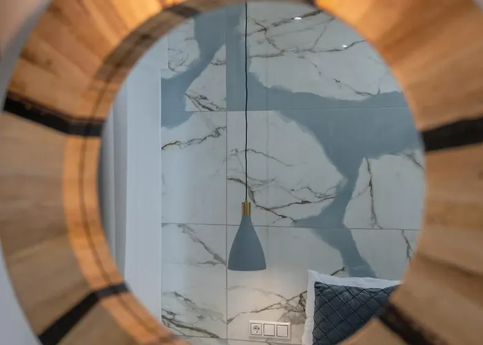 Katerina Roza - Heartfelt Hospitality In The