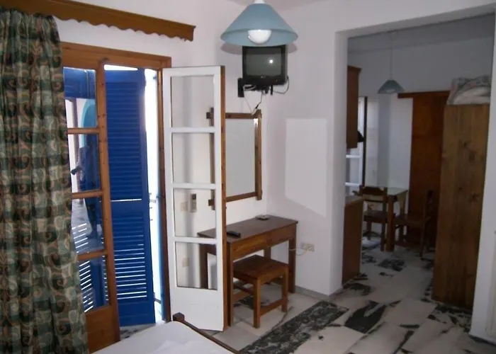 Aparthotel Katerina Roza - Heartfelt Hospitality In The